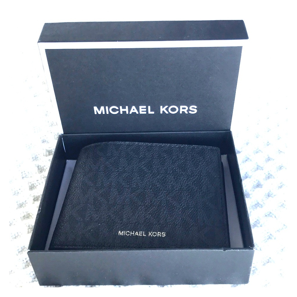 ❌SOLD❌MK Bifold Wallets